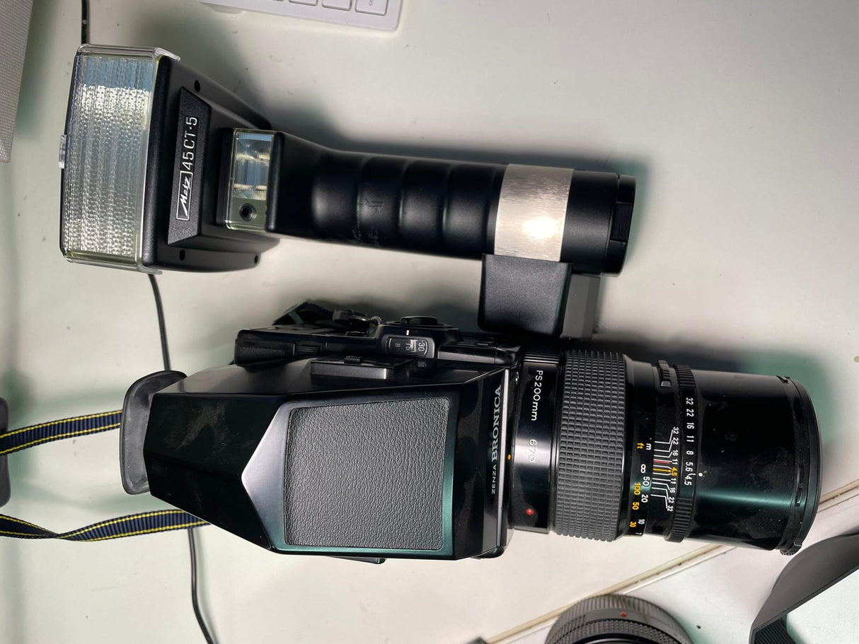 Zenza Bronica SQ- AI202fa118-6f7e-4d3b-95a0-5482d5e8b7c8