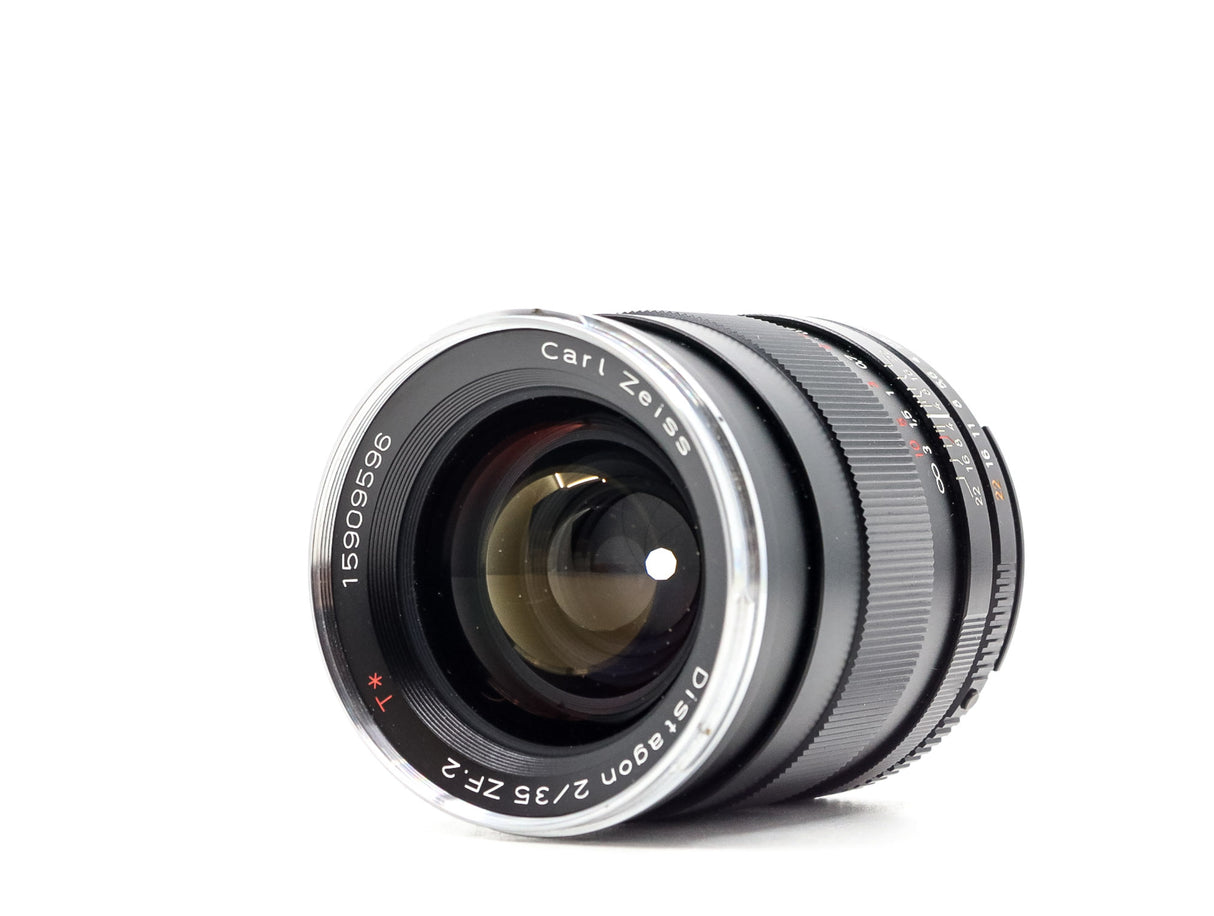 ZEISS Distagon T* 35mm f/2 ZF.2 - Nikon Fit - segunda mano - excelente estado - detalle 2 de 5 - SKU 3621386 - Camera Market