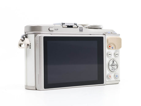Olympus Pen E-PL9 - segunda mano - excelente estado - detalle 4 de 4 - SKU 3661490 - Camera Market
