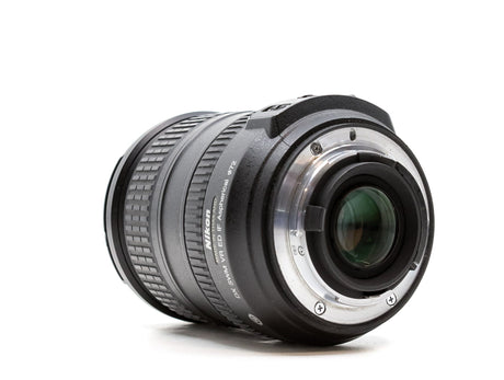 Nikon AF-S DX Nikkor 18-200mm f/3.5-5.6G IF-ED VR - segunda mano - excelente estado - detalle 3 de 3 - SKU 3785471 - Camera M