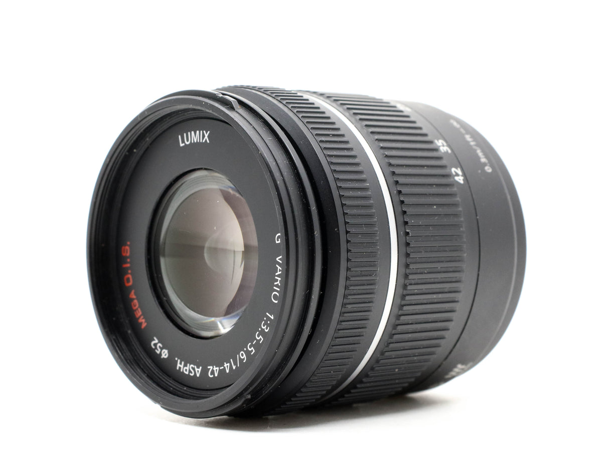 Panasonic Lumix G Vario 14-42mm f/3.5-5.6 ASPH Mega O.I.S. - segunda mano - excelente estado - detalle 2 de 3 - SKU 3799807 -