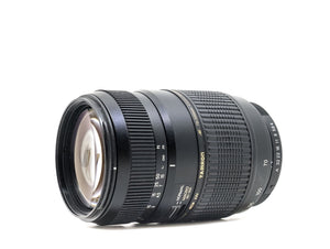 Tamron AF 70-300mm f/4-5.6 Di LD Macro - Pentax Fit - segunda mano - excelente estado - detalle 2 de 3 - SKU 3800075 - Camera