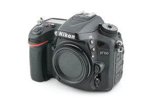Nikon D7100 (Body) 