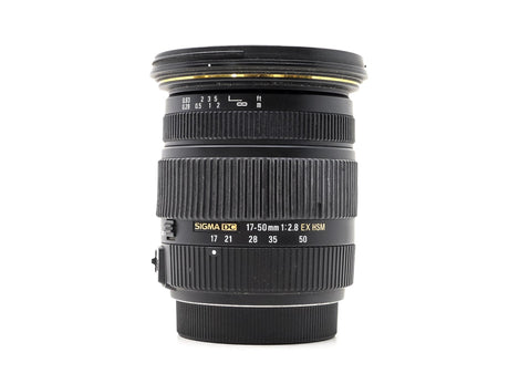 Sigma 17-50mm f/2.8 EX DC - Sony A Fit 