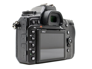 Nikon D780