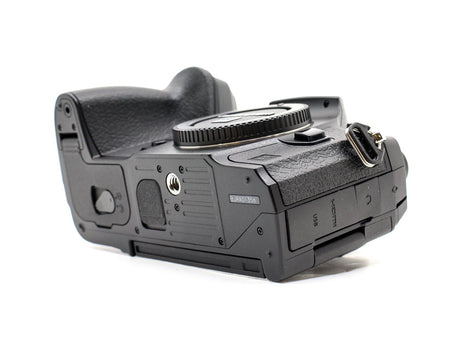 OM SYSTEM OM-1 Mark II - segunda mano - excelente estado - detalle 2 de 4 - SKU 3794489 - Camera Market