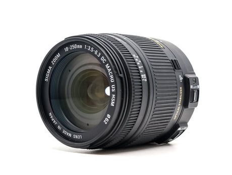 Sigma 18-250mm f/3.5-6.3 DC Macro OS HSM - Canon EF-S Fit 