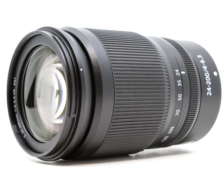 Nikon Nikkor Z 24-200mm f/4-6.3 VR - segunda mano - excelente estado - detalle 2 de 3 - SKU 3770806 - Camera Market
