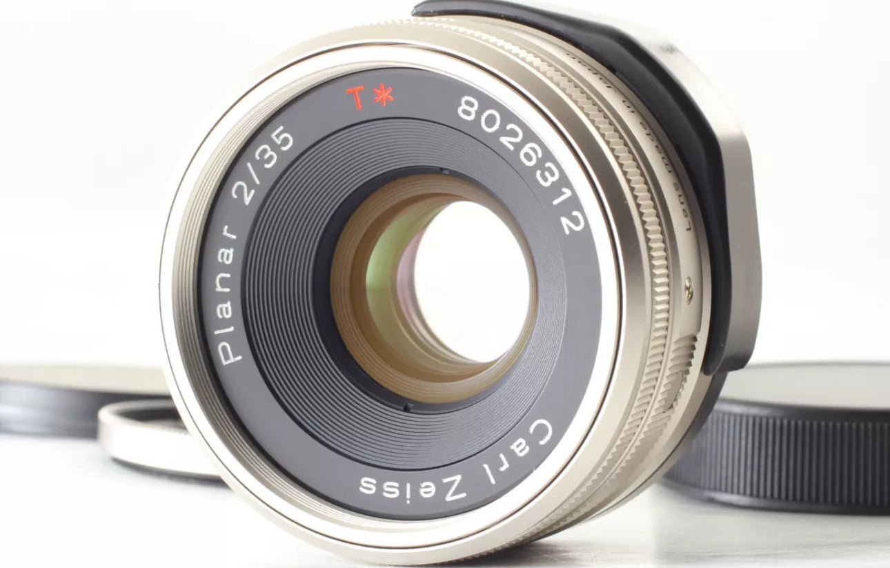 Contax Carl Zeiss T* 35 mm f/2,8 · Hauptbild