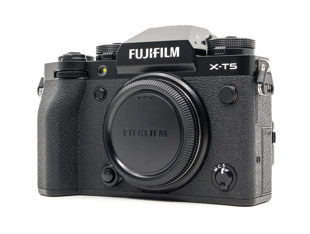 Fujifilm X-T5 - segunda mano - excelente estado - foto principal - SKU 3792050 - Camera Market