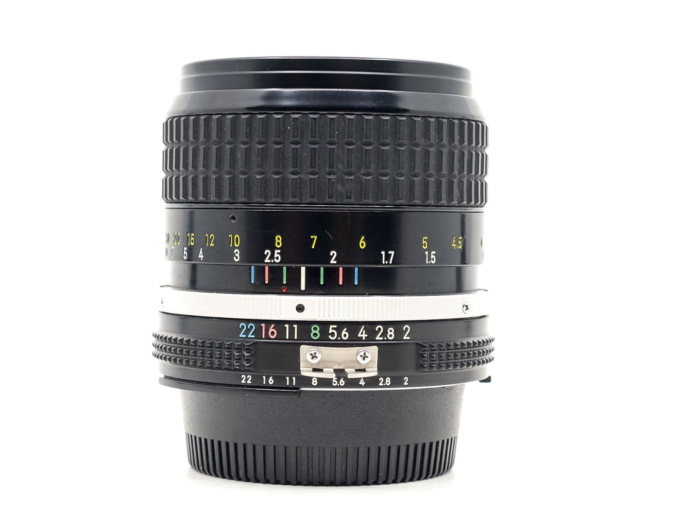 Nikon Ai-S Nikkor 85mm f/2 · Hauptbild