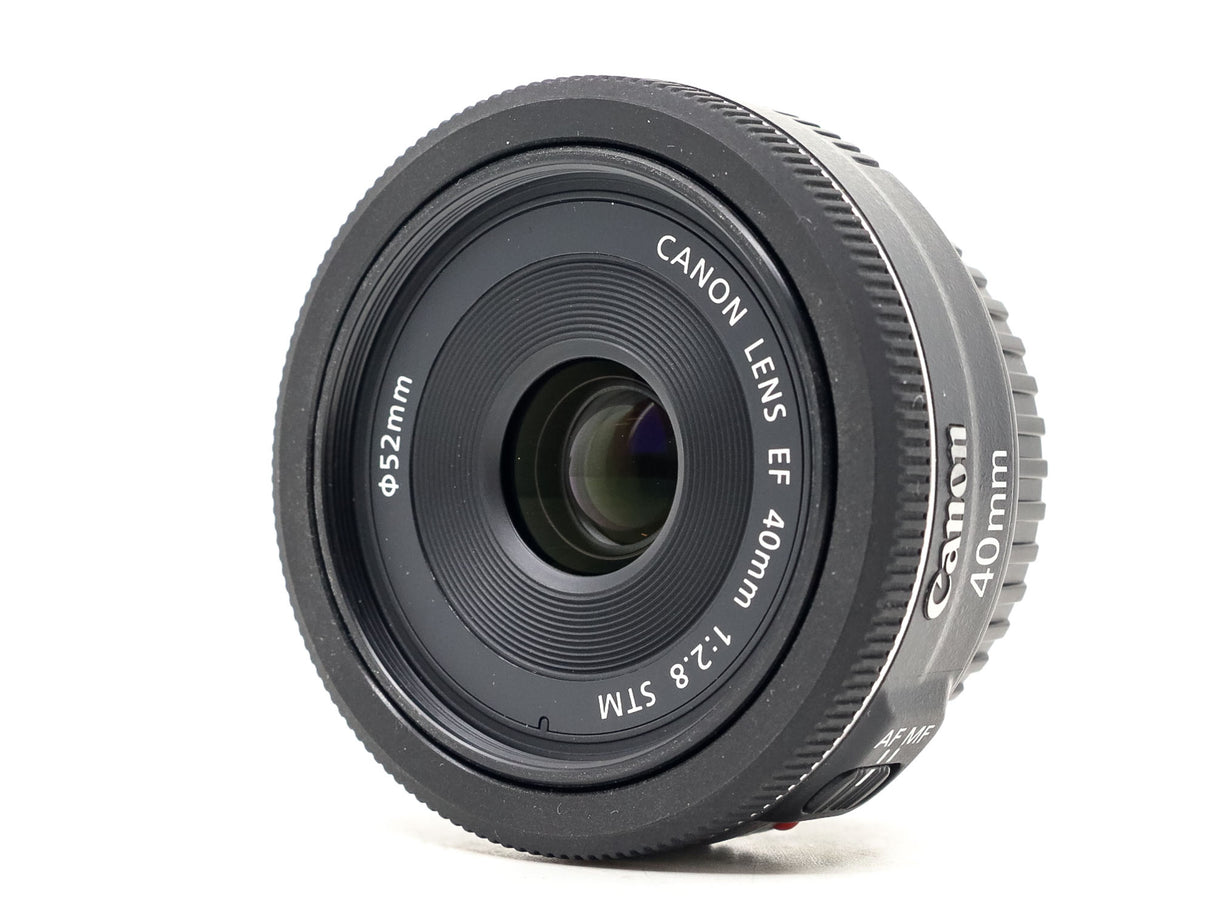 Canon EF 40mm f/2.8 STM 