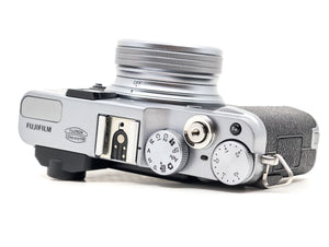 Fujifilm X20 - segunda mano - excelente estado - detalle 3 de 4 - SKU 3782113 - Camera Market