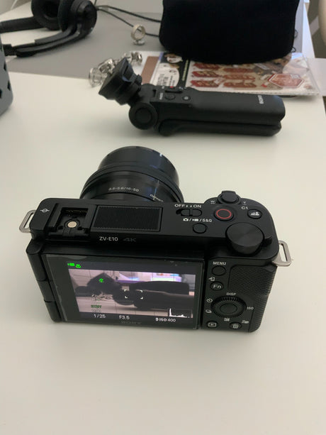 Sony ZVE-10