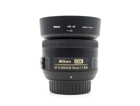Nikon AF-S DX Nikkor 35mm f/1.8G - segunda mano - excelente estado - foto principal - SKU 3784533 - Camera Market