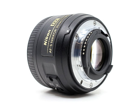 Nikon AF-S DX Nikkor 35mm f/1.8G - segunda mano - excelente estado - detalle 3 de 3 - SKU 3794230 - Camera Market