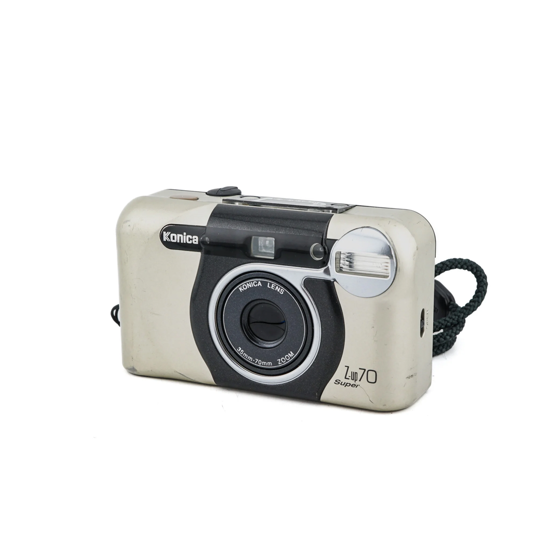 Konica Z-Up 70 Super – Vintage 35mm Kompakt-Analogkamera · Hauptbild