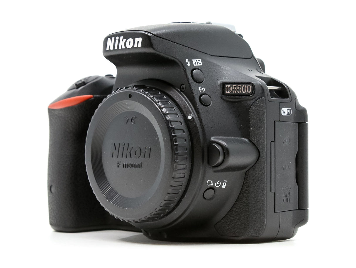 Nikon D5500 