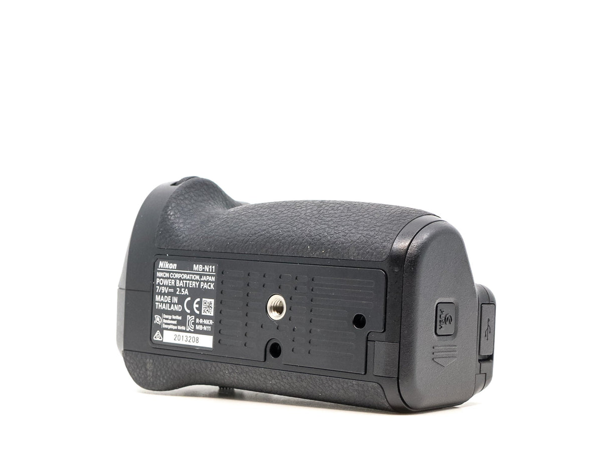 Nikon MB-N11 Battery Grip - segunda mano - excelente estado - detalle 4 de 4 - SKU 3793847 - Camera Market