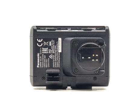 Panasonic DMW-XLR1 XLR Microphone Adapter - segunda mano - excelente estado - detalle 4 de 4 - SKU 3542238 - Camera Market