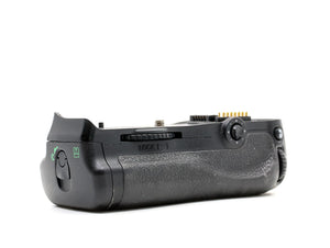 Nikon MB-N10 Battery Grip - segunda mano - excelente estado - detalle 2 de 4 - SKU 3800248 - Camera Market