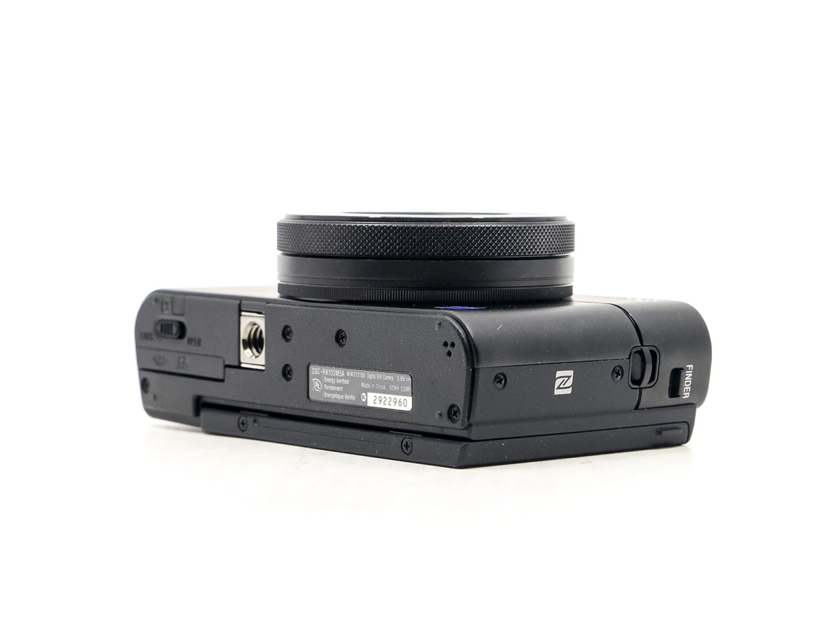 Sony Cyber-shot RX100 Mark V 