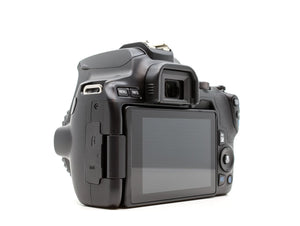 Canon EOS 250D - segunda mano - excelente estado - detalle 3 de 4 - SKU 3790259 - Camera Market