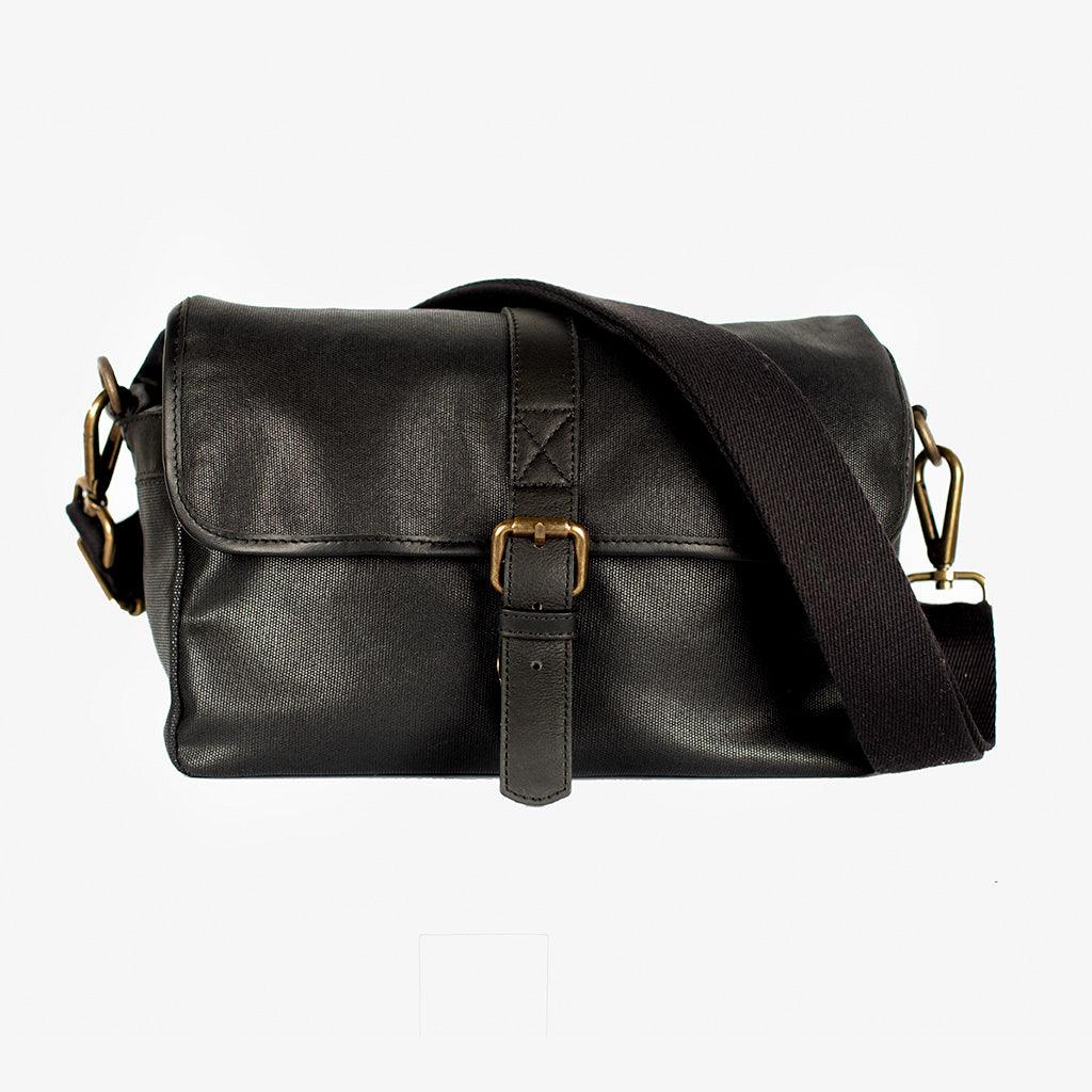 Paris Black Waxed Canvas Kameratasche · main image