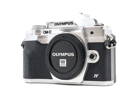 Olympus OM-D E-M10 Mark IV - segunda mano - excelente estado - foto principal - SKU 3785896 - Camera Market