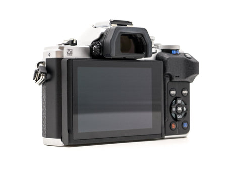 olympus|om-d e-m10 mark iv - Excelente - 4