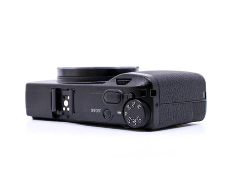 Ricoh GR IIIx - segunda mano - excelente estado - detalle 3 de 4 - SKU 3792220 - Camera Market