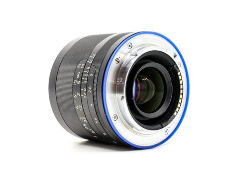 ZEISS Loxia 35mm f/2 Biogon T* – Sony FE Anschluss