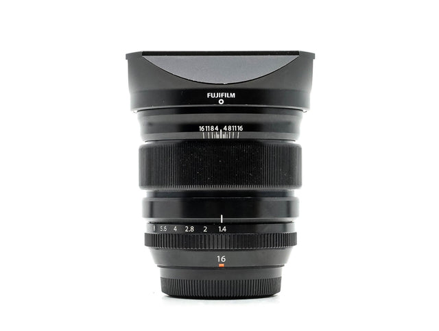 Fujifilm XF 16mm f/1.4 R WR - segunda mano - excelente estado - foto principal - SKU 3781317 - Camera Market