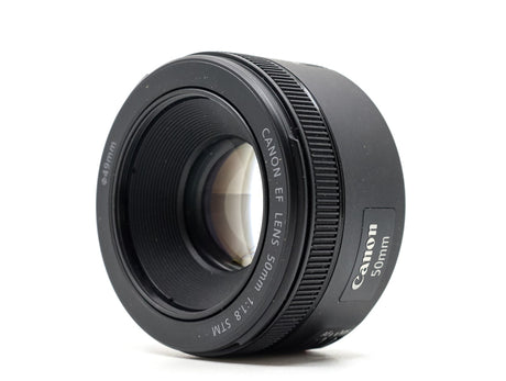 Canon EF 50mm f/1.8 STM - segunda mano - excelente estado - detalle 2 de 3 - SKU 3716270 - Camera Market