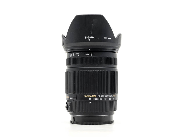 Sigma 18-250mm f/3.5-6.3 DC OS HSM - Sony A Fit - segunda mano - excelente estado - foto principal - SKU 3628180 - Camera Mar
