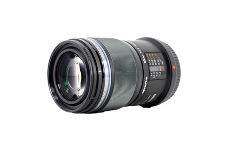 Olympus M.Zuiko Digital ED 60mm f/2.8 Macro - segunda mano - excelente estado - foto principal - SKU 3714276 - Camera Market