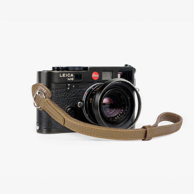 Roma #203 – Kamera-Trageriemen aus olivgrünem Leder