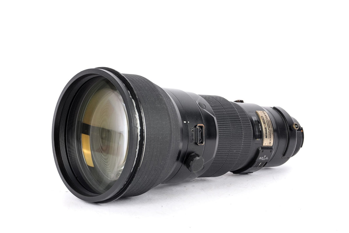 Nikon AF-S Nikkor 400mm f/2.8D IF-ED II · Hauptbild