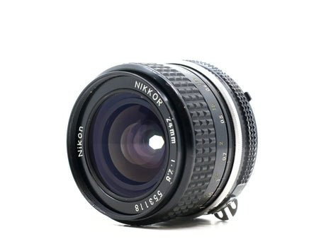 Nikon Ai Nikkor 24mm f/2.8