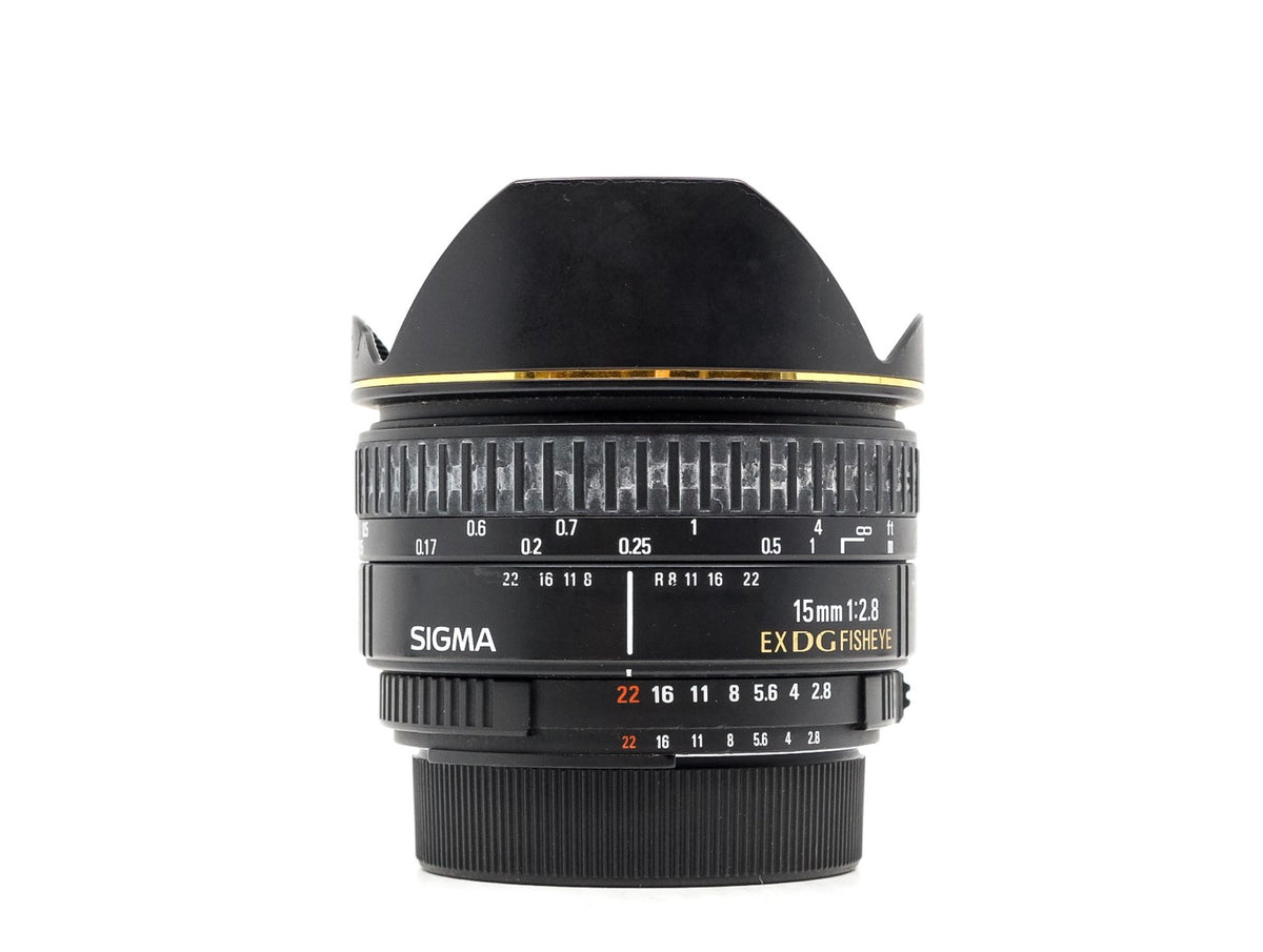 Sigma 15mm f/2.8 EX DG Fisheye - Nikon Fit · Hauptbild