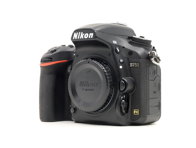 Nikon D750 - segunda mano - excelente estado - foto principal - SKU 3794192 - Camera Market