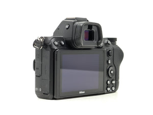 Nikon Z5 - segunda mano - excelente estado - detalle 4 de 4 - SKU 3798292 - Camera Market