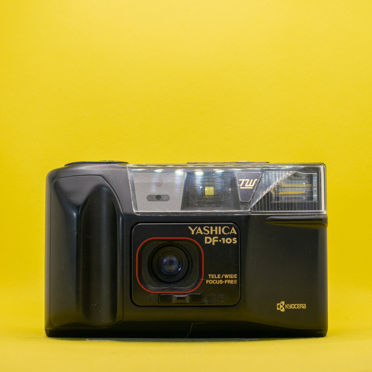 Yashica DF-10S - 35mm Compact Analog Camera 