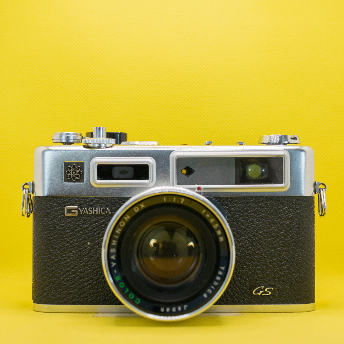 Yashica Electro 35 GS mit Yashinon DX F 1.7 · main image