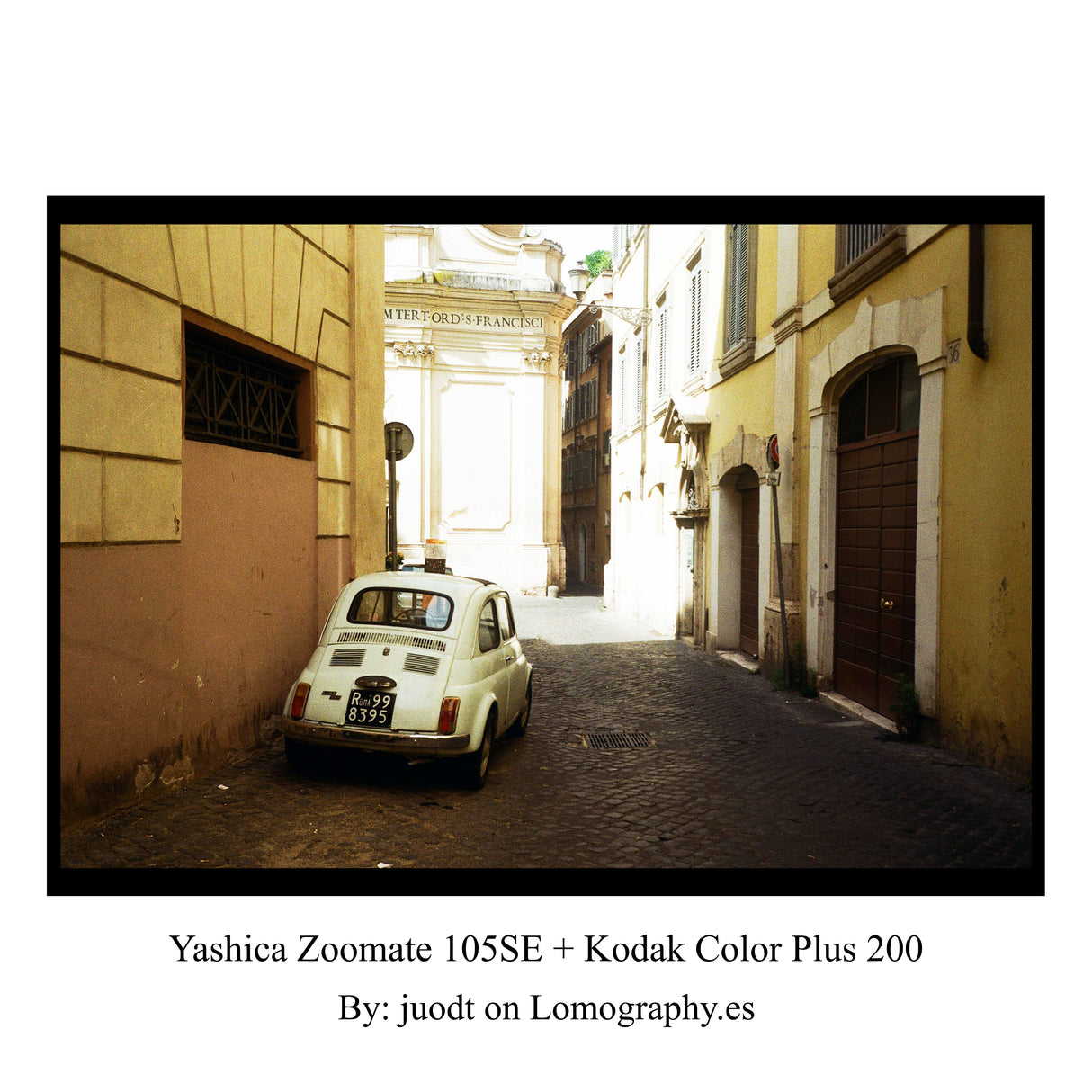 Yashica Zoomate 105SE (Kyocera Premium Version) 